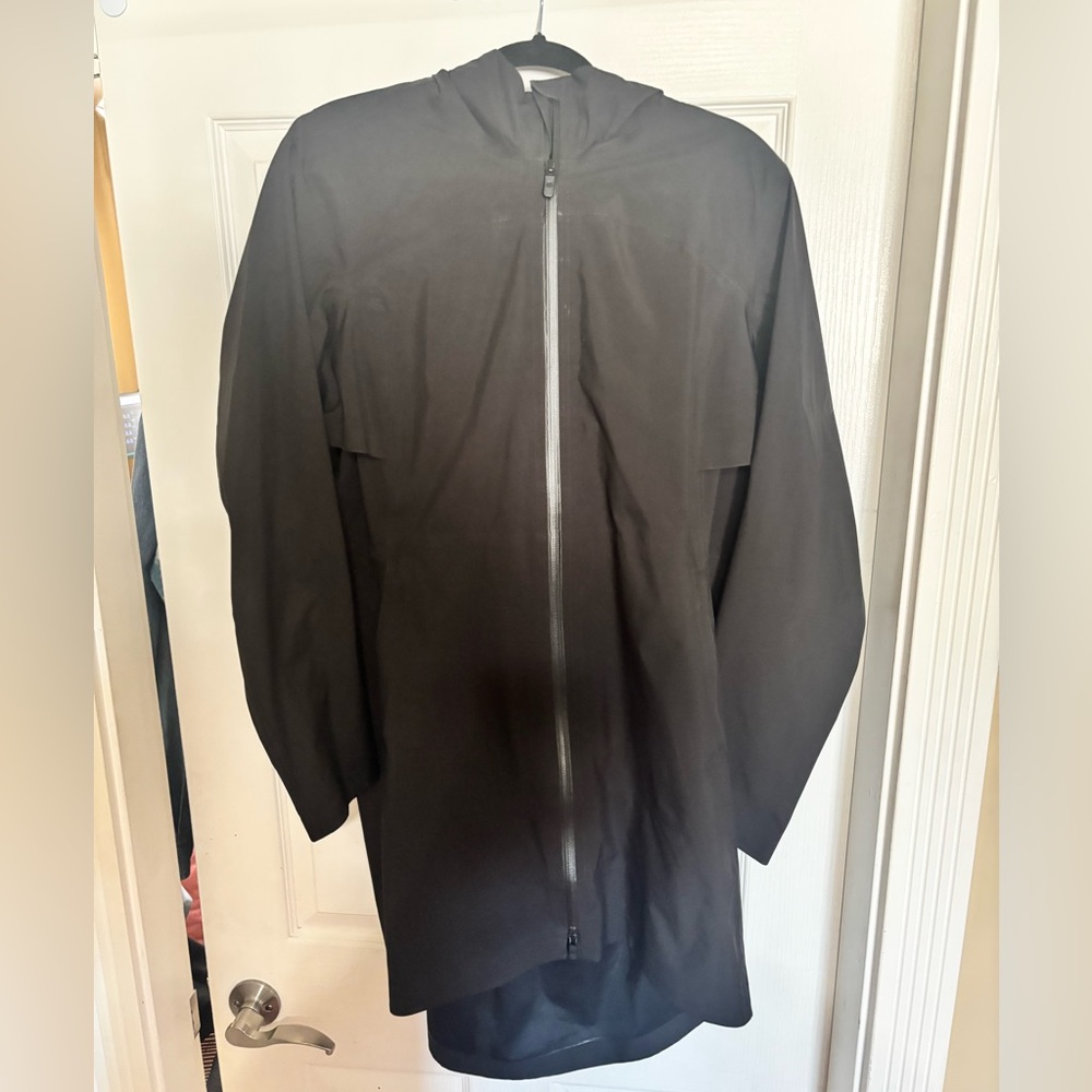 lululemon athletica Black Hooded Raincoat - Waterproof Zip Front